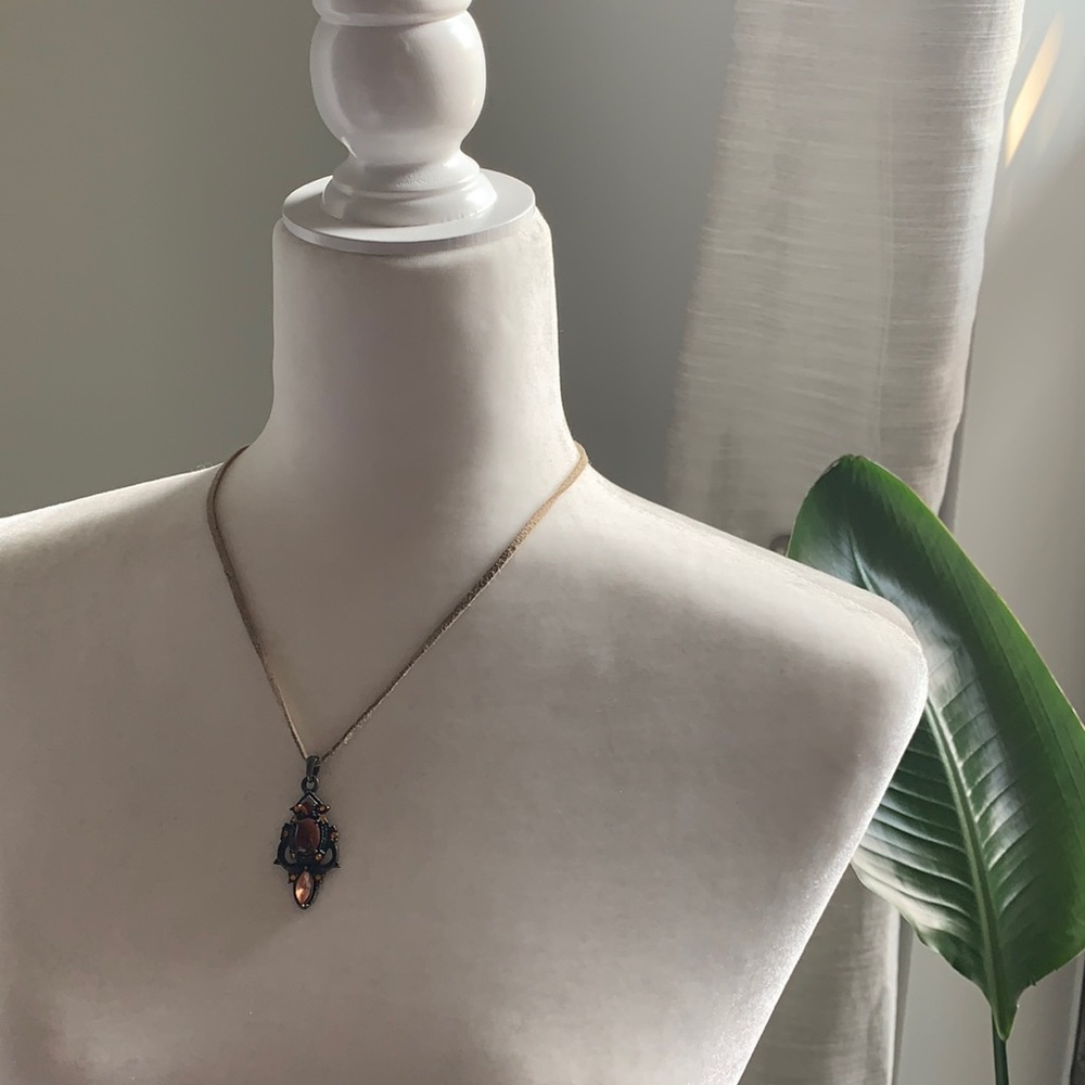 Vintage Gold-Tone Necklace with Amber and Dark Accents
